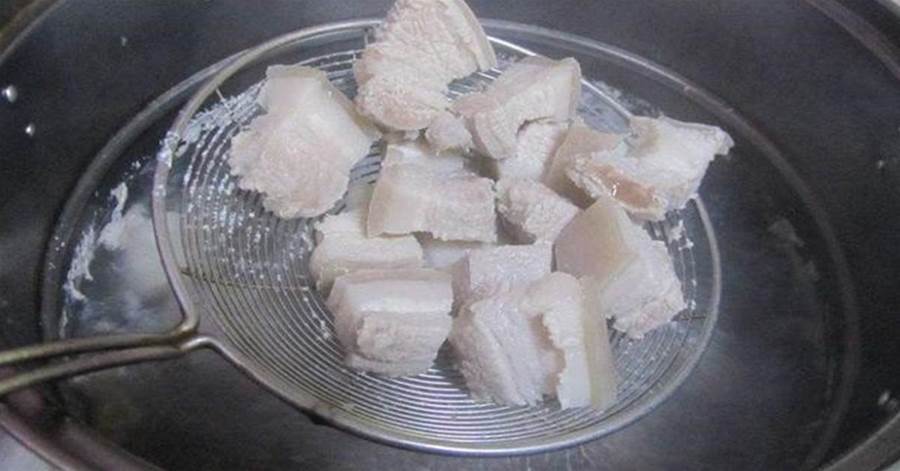 不管做什麼肉「別用開水焯燙」多加1步「肉不老不柴」還沒腥味