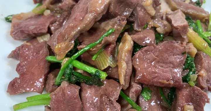 心臟決定壽命！建議中老年：常吃這1種食物，心臟越來越「年輕」