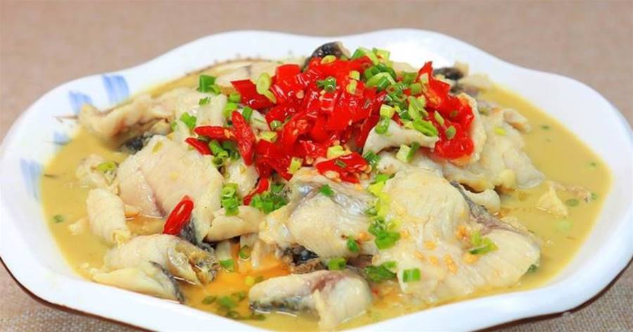 酸菜魚最簡單好吃的做法，魚片鮮嫩爽滑，在家也能做出飯店的味道