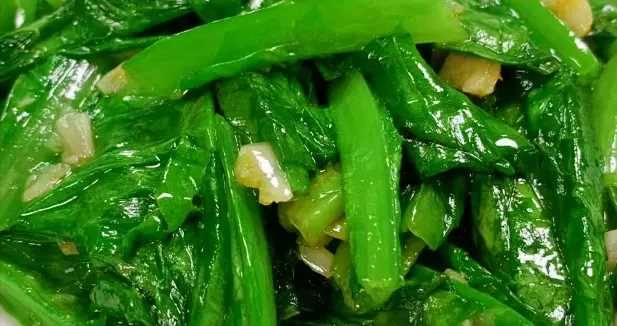 春天，碰到這菜別手軟，清香營養，清肝火健脾胃，安神助眠身體棒